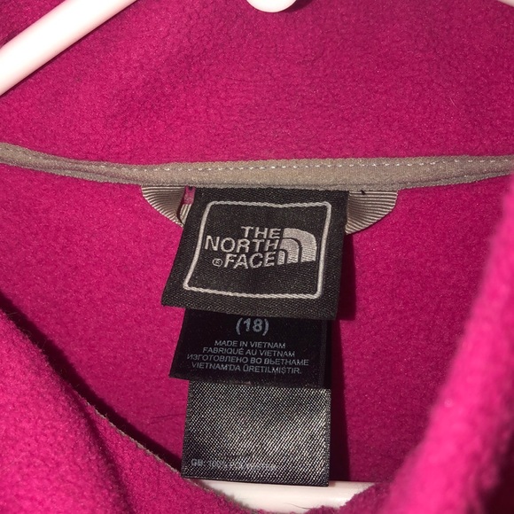 The North Face girls jacket - Picture 2 of 4